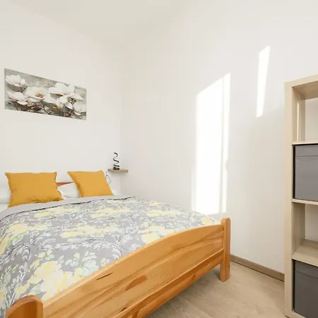 Apartment Cozy & Comfortable Grodeckiego By Renters